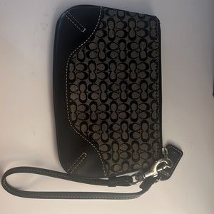 Vintage coach wristlet